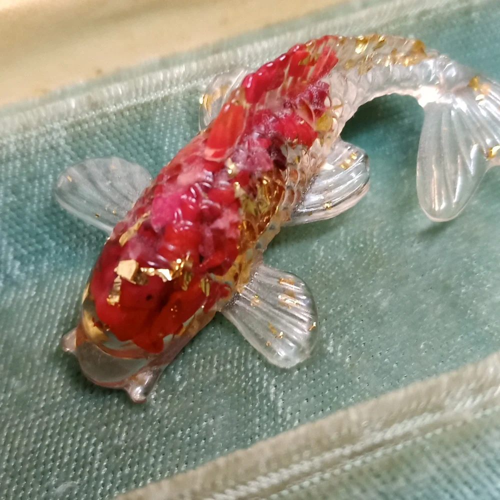 Decorative Red Gold Good Luck Fish Figurine Coin